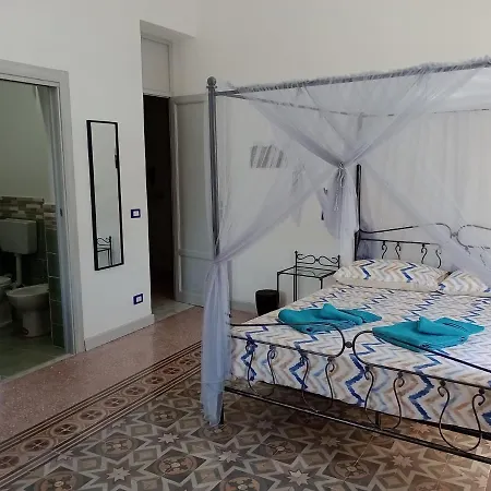 Affittacamere Casa Marianna 3*